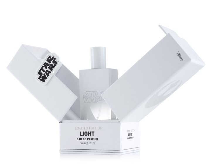 Perfected Designs 的星球大战光明与黑暗香水包装