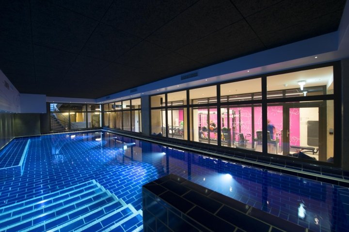 丹麦哥本哈根 Duncalf 的 Steel House 豪华旅馆