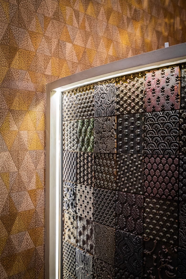 Nueva 一家 35 平方米的印度精品店，体现印度传统。