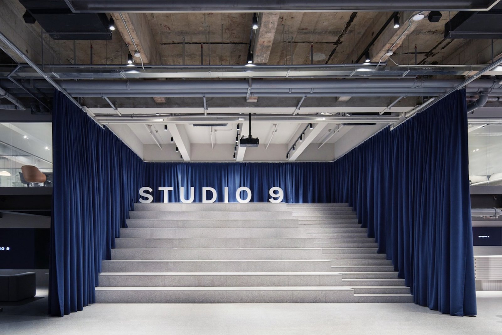 AIM Architecture 的 Studio 9 展厅 AIM Architecture 的 Studio 9 展厅
