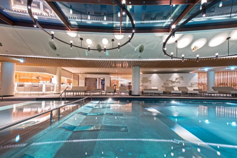 Studio Apostoli 的 Porttopiccolo 水疗中心