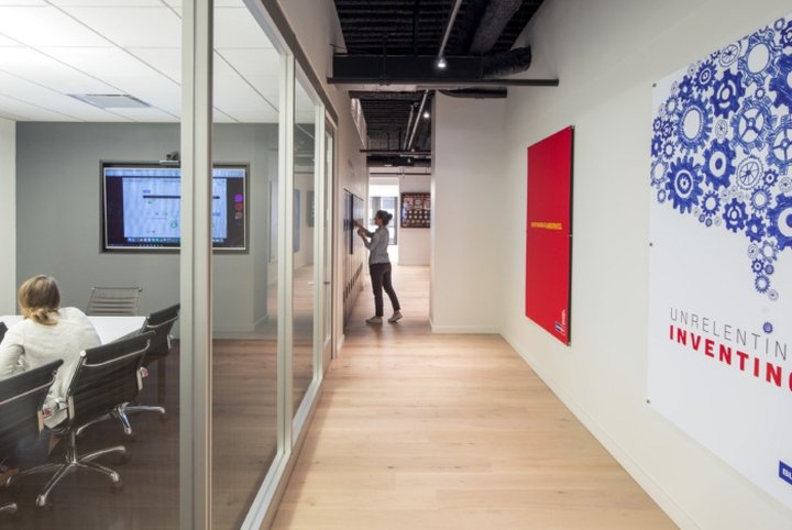 萨福克建筑办公室由 Steinberg Hart 设计，旧金山 – 加利福尼亚州