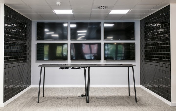 SunLife Office by Interaction，英国布里斯托尔