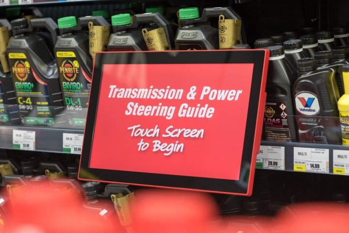 由 McCartney Design 设计的 Supercheap Auto 旗舰店，澳大利亚彭里斯