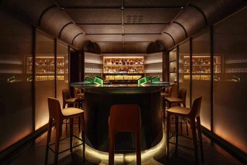 福斯特建筑事务所设计的苏苏罗酒店