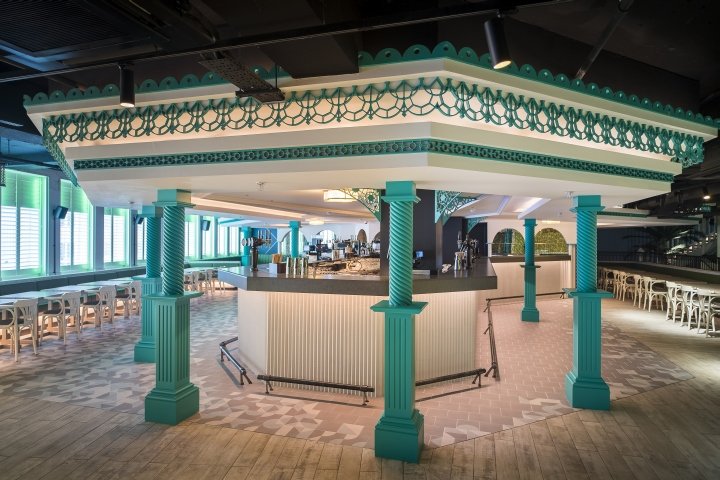 Swingers West End，Zachary Pulman 设计工作室，英国伦敦