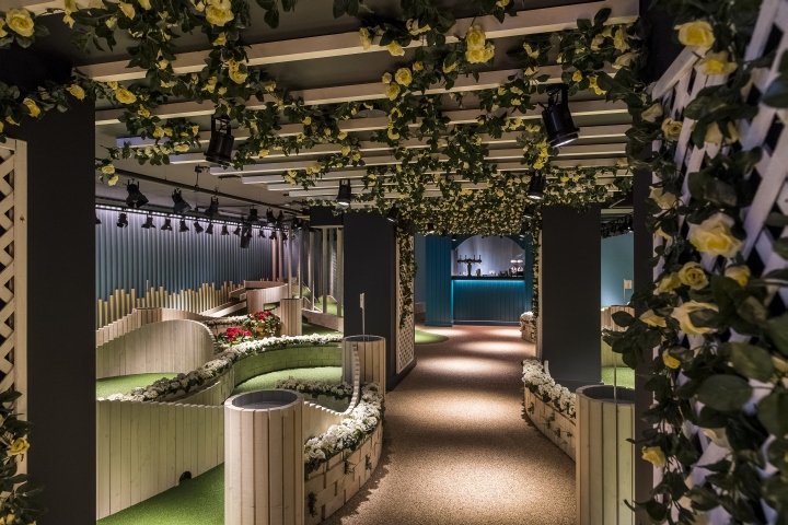 Swingers West End，Zachary Pulman 设计工作室，英国伦敦