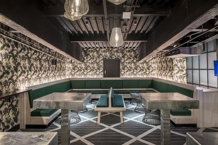 Swingers West End，Zachary Pulman 设计工作室，英国伦敦