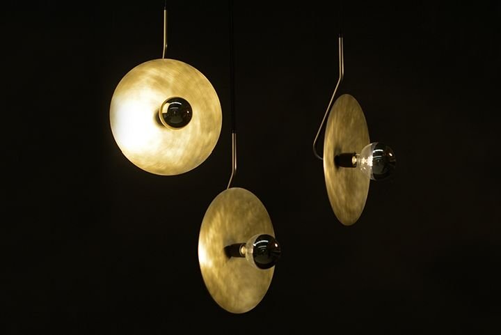 Satelight 的符号灯和领夹灯