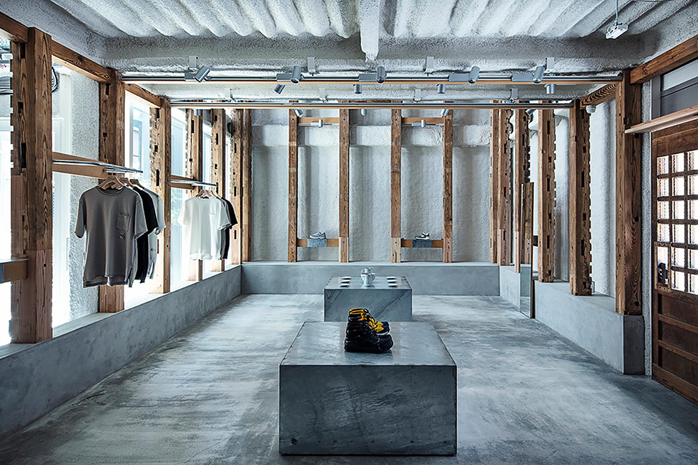 由 Schemata Architects 设计的 T-HOUSE 概念店