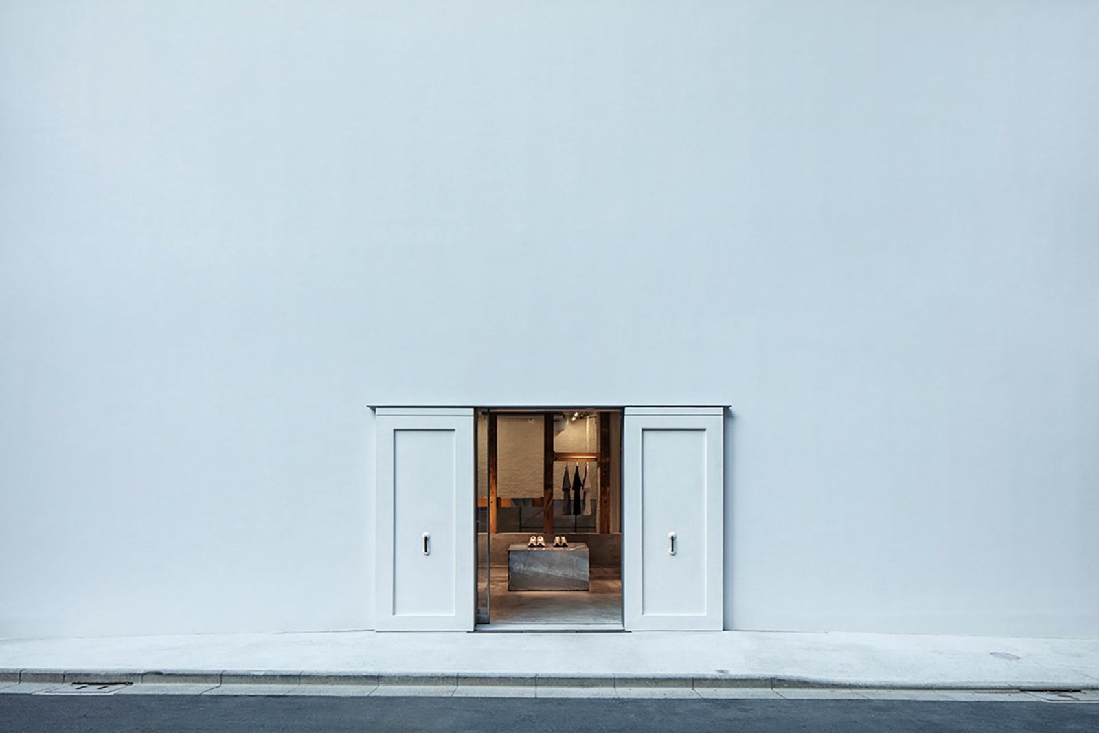 由 Schemata Architects 设计的 T-HOUSE 概念店