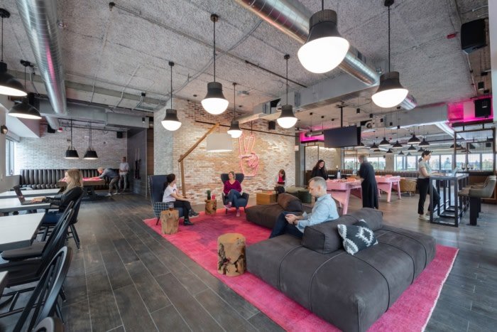 Gensler 设计的 T-Mobile 总部二号楼