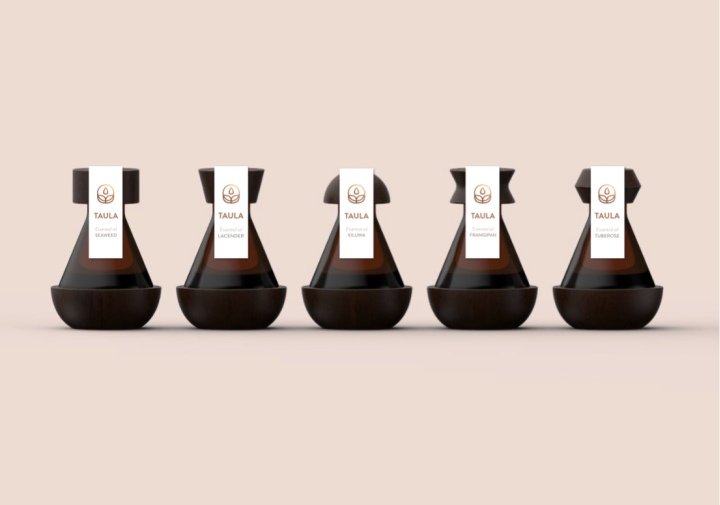 TAULA 花精油（概念），作者：Krisztina Németh，匈牙利布达佩斯