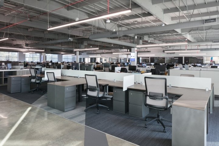 十号办公室，由 Nadel Architects 设计，埃尔塞贡多 – 加利福尼亚州