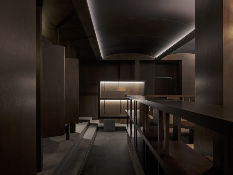 帐篷威士忌酒吧 2nd by Plainoddity