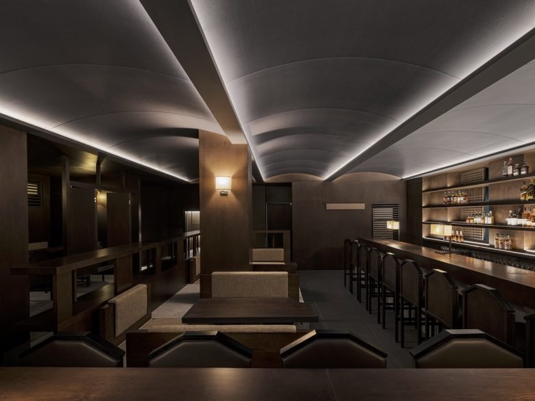 帐篷威士忌酒吧 2nd by Plainoddity