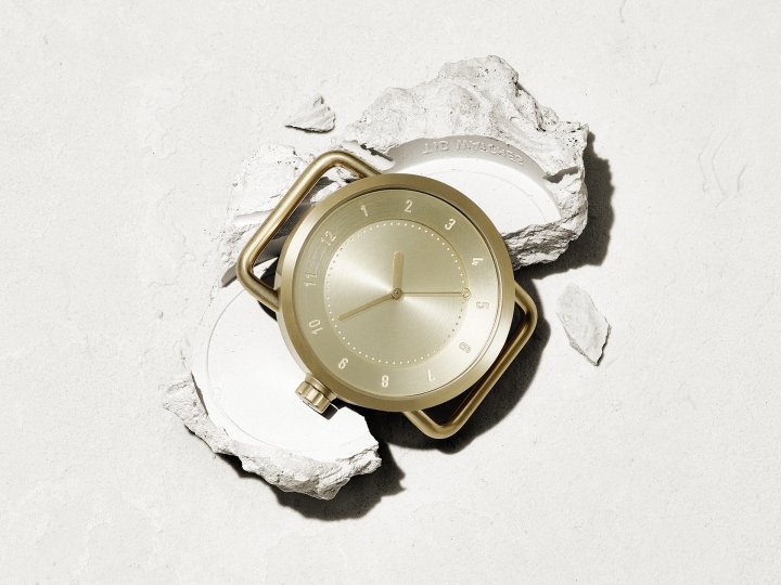 Form Us With Love 设计的 TID 手表