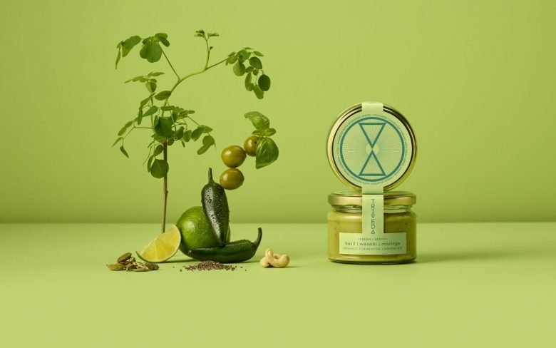 TRIVEDA 由 MID-AIR STUDIO 设计