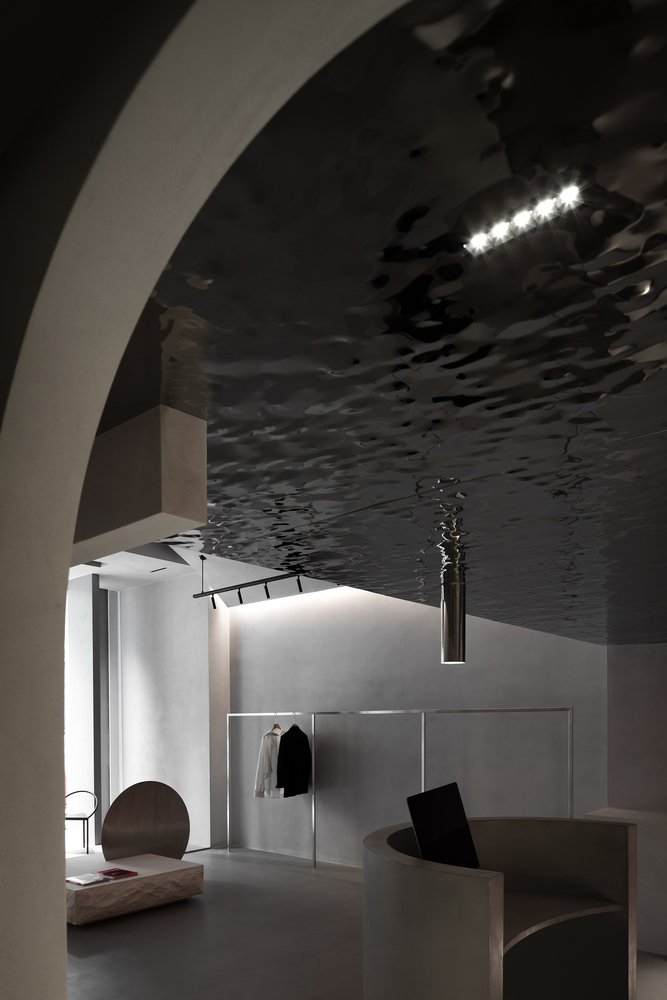 AD ARCHITECTURE 的 TRONGYEE 精品店