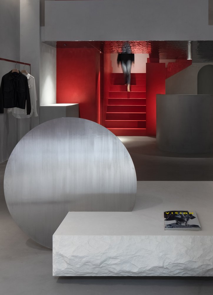 AD ARCHITECTURE 的 TRONGYEE 精品店