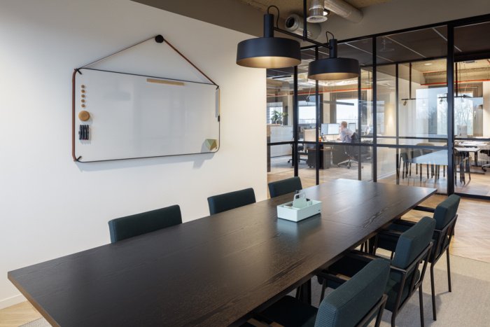 DZAP 的 TTG 办公室 DZAP 的 TTG 办公室