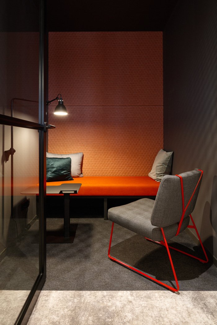 DZAP 的 TTG 办公室 DZAP 的 TTG 办公室