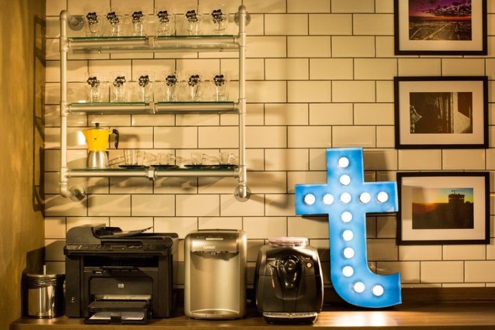 Taipas 房地产办公室 / 萨拉曼卡阿奎特托斯 (Salamanca Arquitetos)，托莱多 – 巴西