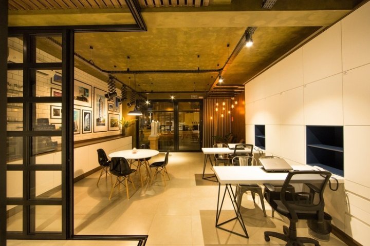 Taipas 房地产办公室 / 萨拉曼卡阿奎特托斯 (Salamanca Arquitetos)，托莱多 – 巴西