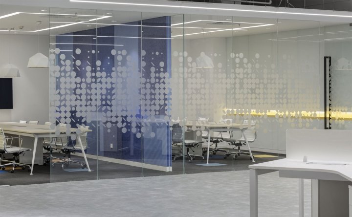 会说话的数据办公室，由 Ujing INTERIOR DESIGN 设计，北京 – 中国