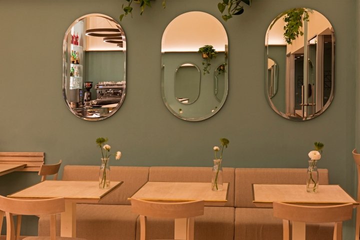 由 Correa Granados Architects 设计的七巧板咖啡馆，意大利米兰