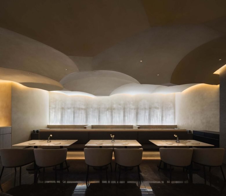 Tarentum 酒吧和餐厅由 MARS Studio 设计