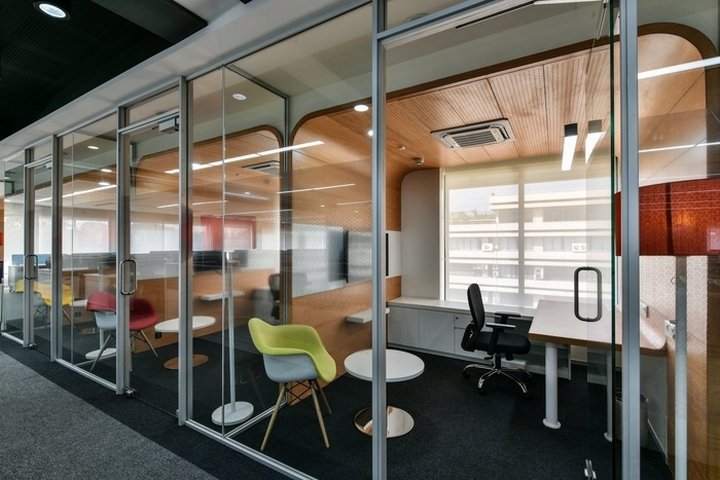 印度孟买 Sankalpan 基础设施建设塔塔汽车办事处