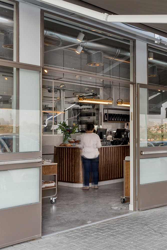 Teller Bakery 由 Studio Michal Rosenzweig 设计