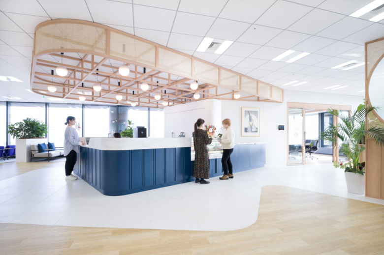 利乐办公室由 tp bennett 设计