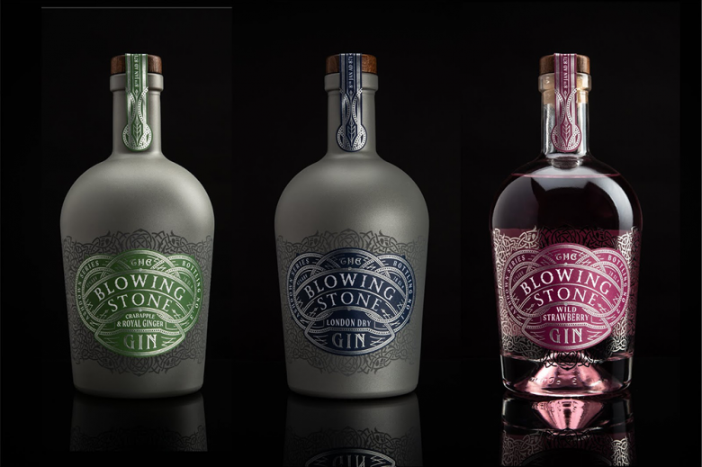 本杰明·查尔斯的《吹动的石头》