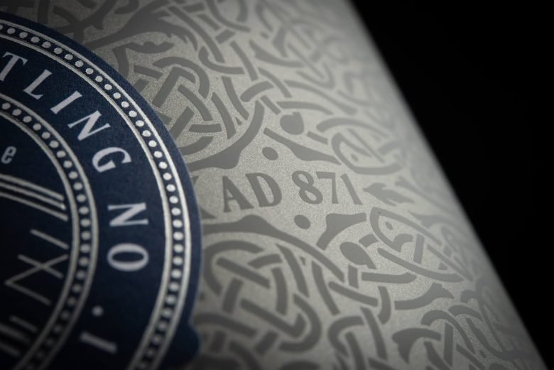 本杰明·查尔斯的《吹动的石头》