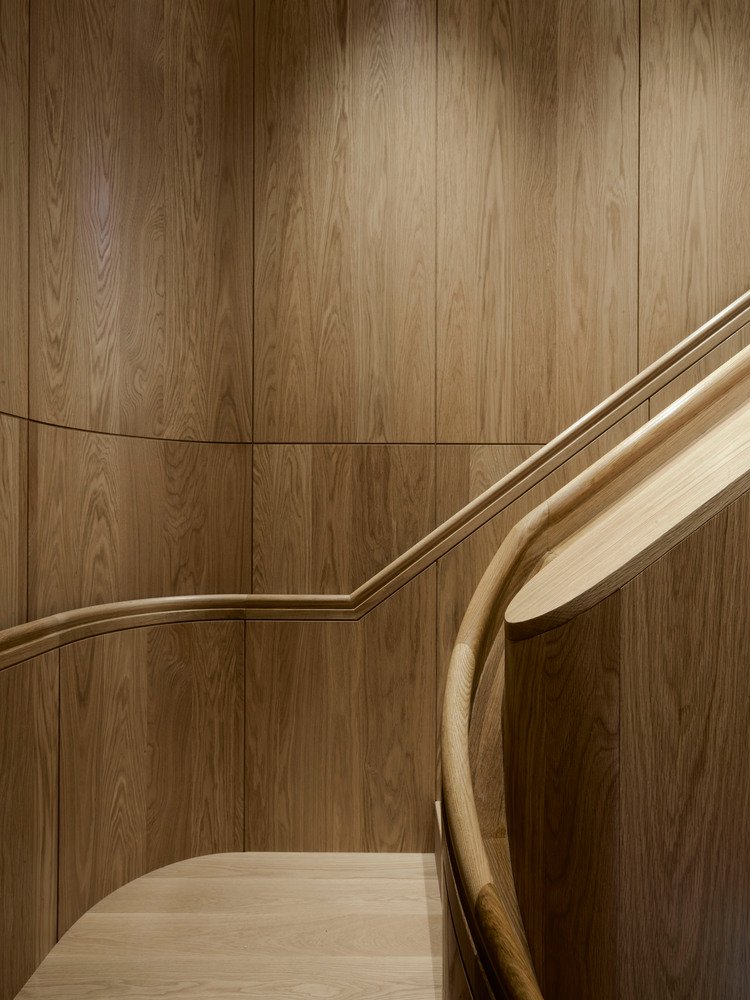 查尔斯大啤酒屋和酒吧由 COX Architecture + H&E Architects 设计