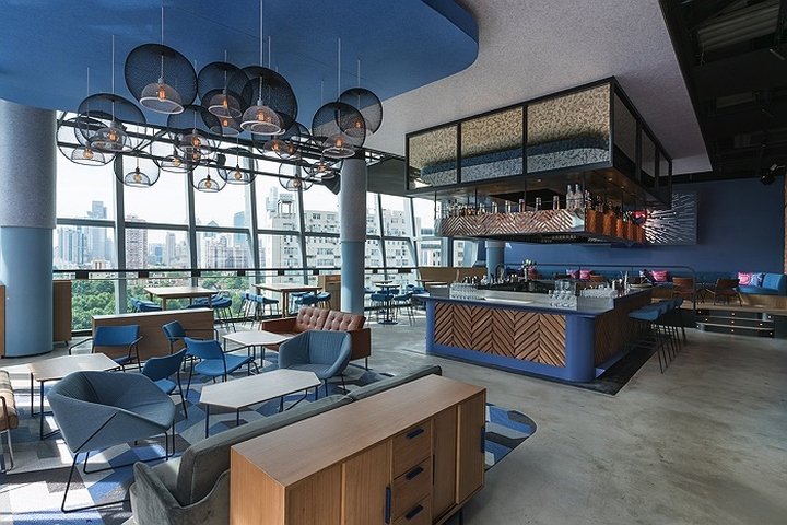 The Cut Rooftop，NE-ON 的鸡尾酒吧 / 餐厅，上海 – 中国