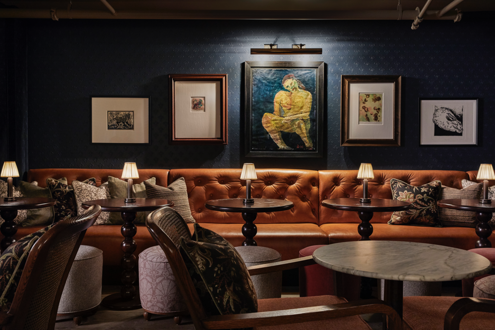 恩尼斯莫尔霍克斯顿酒店