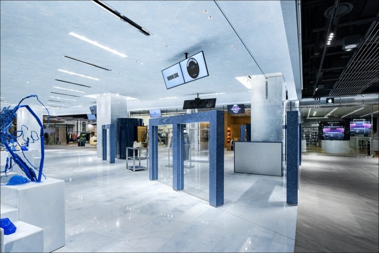 Betwin Space 设计的现代商店