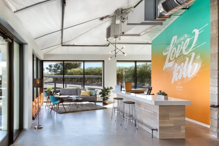 Private Label International 的 James Agency 办事处,亚利桑那州斯科茨代尔 Private Label International 的 James Agency 办事处,亚利桑那州斯科茨代尔