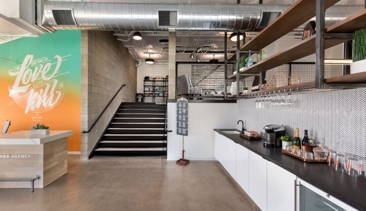 Private Label International 的 James Agency 办事处,亚利桑那州斯科茨代尔 Private Label International 的 James Agency 办事处,亚利桑那州斯科茨代尔