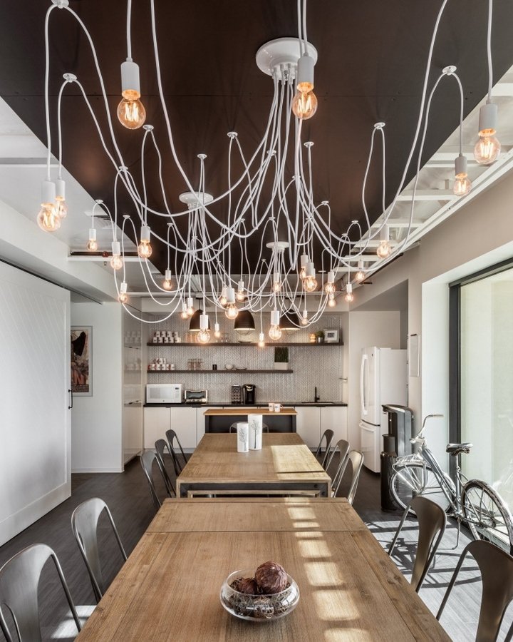 Private Label International 的 James Agency 办事处,亚利桑那州斯科茨代尔 Private Label International 的 James Agency 办事处,亚利桑那州斯科茨代尔