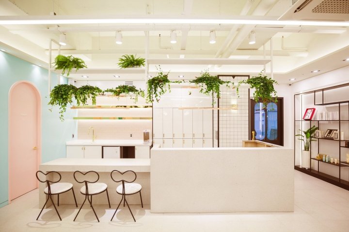 The Mode Hair 由 SSOMOO DESIGN 设计，韩国议政府市