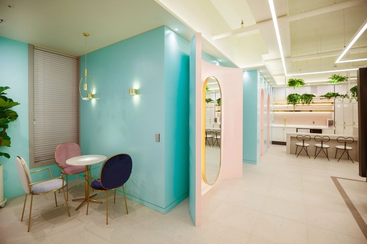 The Mode Hair 由 SSOMOO DESIGN 设计，韩国议政府市