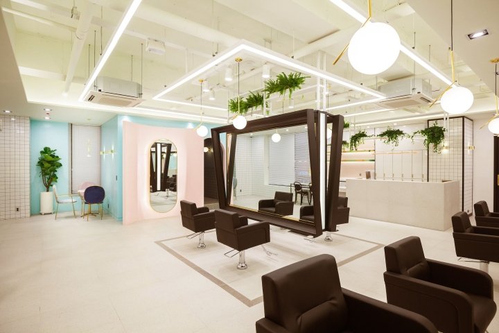 The Mode Hair 由 SSOMOO DESIGN 设计，韩国议政府市