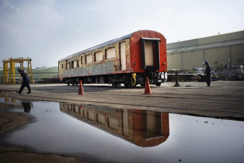 J.C. Architecture 的移动厨房餐厅