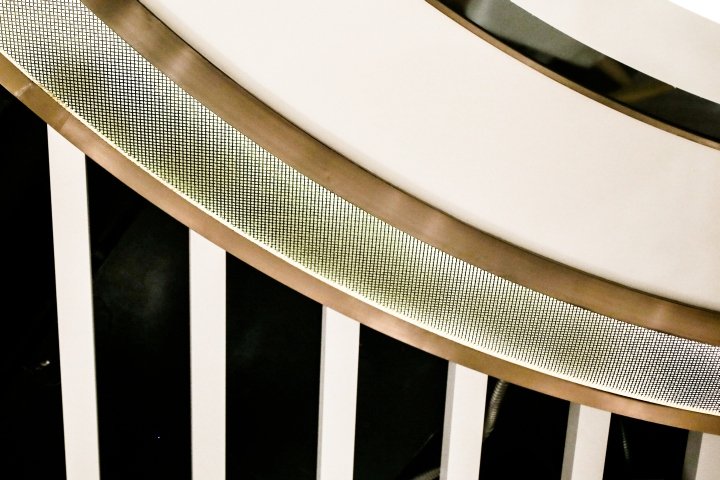 The Platter 餐厅由 ARTTA Concept Studio 设计，香港