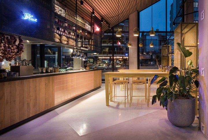 埃因霍温泳池，ninetynine，埃因霍温 – 荷兰