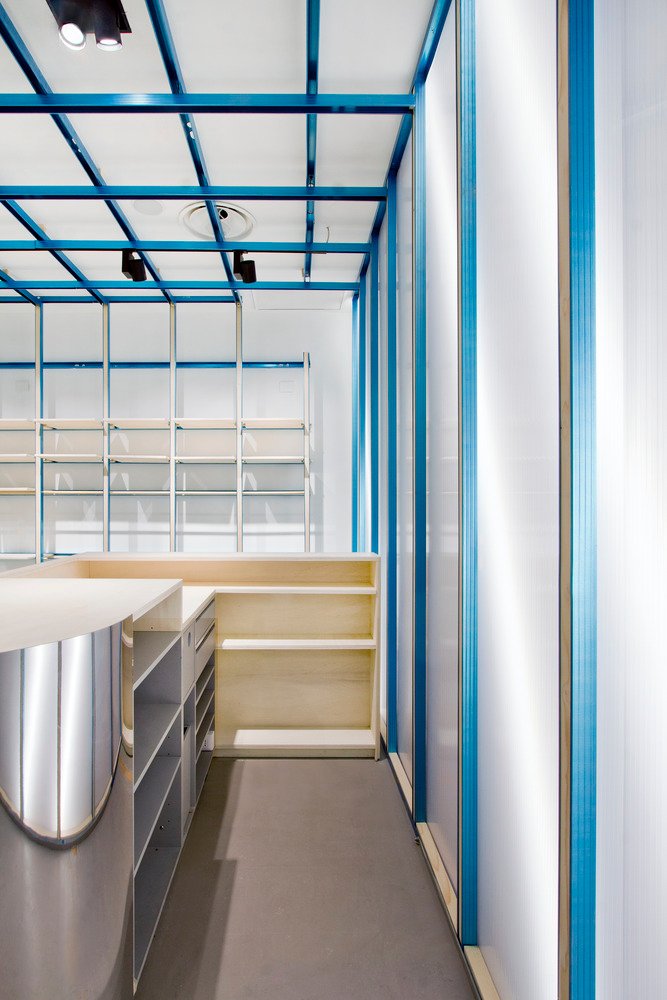 双面商店由 Francesca Perani Enterprise + Bloomscape Architecture 设计